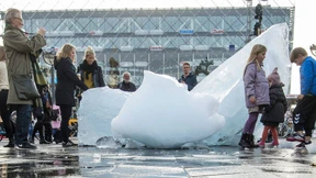 Solargold, Rekordjagd, Korrekturhilfen