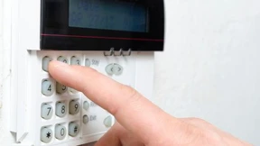 Smart-Home-Technik als intelligente Alarmanlage