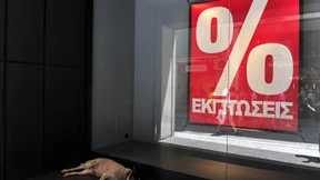 Griechenlands Parlament arbeitet durch