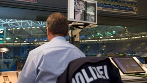 Fan-Chaoten trüben Fußball-Wochenende