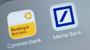 Aktien von Deutscher Bank und Commerzbank steigen kurzzeitig deutlich