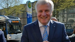 Bayern legt Verfassungsklage wegen Flüchtlingspolitik auf Eis