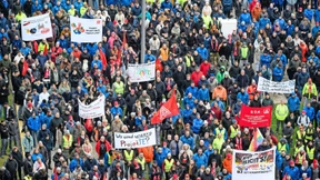 IG Metall droht mit schärfster Waffe