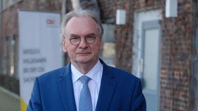 CDU macht Haseloff zum Spitzenkandidaten