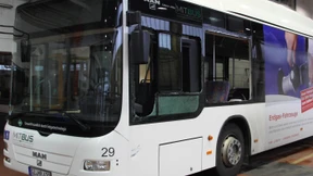 Jugendliche nach Schüssen auf Linienbus gefasst