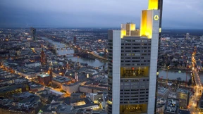 Commerzbank zahlt wieder Dividende