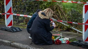 Fußgänger von Auto erfasst: Mutter und zwei Kinder tot