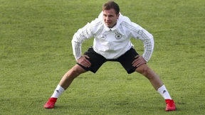 Götze auf der Suche nach Raum