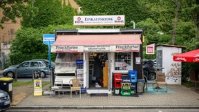 Im Kiosk Geld abheben