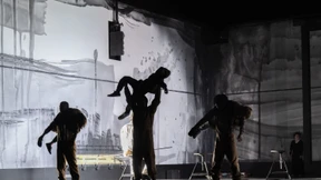 Gefangen in eisigen Schmerzenssplittern