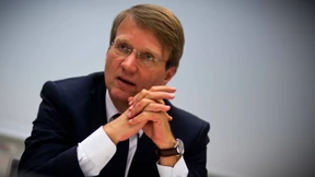 Letzte Dienste in der Karriere eines Geheimdienstlers