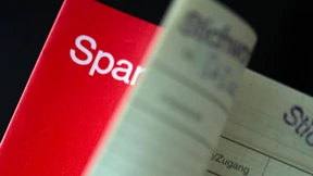 Deutsche Bank rechnet mit Negativzinsen für Privatkunden