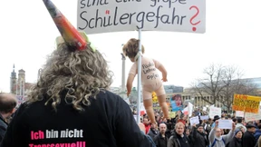 Grüne wollen Verschiebung des umstrittenen Bildungsplans prüfen