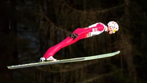 Stoch siegt von der Großschanze