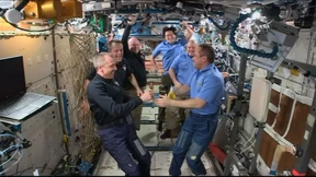 Mannschaftswechsel auf ISS