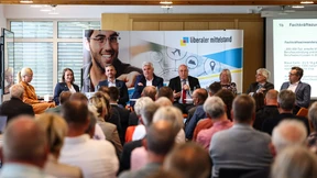 Wie der Mittelstand die AfD beklatscht