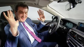 Söders Tanz auf der Rasierklinge