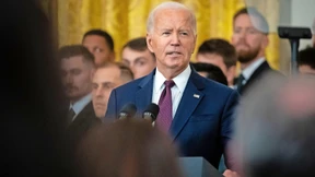 Viele Subventionsprojekte der Biden-Regierung liegen auf Eis
