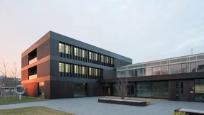 Zwischen Politikberatung und Grundlagenforschung