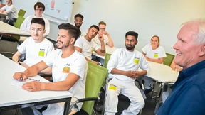 Wie kommen mehr Flüchtlinge in Arbeit?