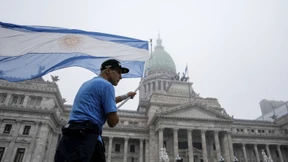 IWF billigt 800 Millionen Dollar Kredit