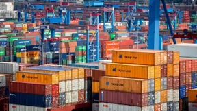 Schwache Konjunkturdaten ziehen Dax nach unten