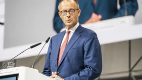 Merz attackiert die Ampel und lässt sich feiern