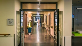 So wenig Kontakt zum Patienten wie möglich