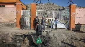 Dutzende Tote bei Anschlag auf Mädchenschule