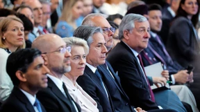 Von der Leyen entschlossen, Baerbock zurückhaltend