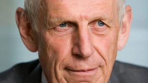 Einige Gewerkschafter, Unternehmer und Hochschullehrer