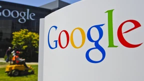 Auch AT&T und Verizon frieren Werbung bei Google ein