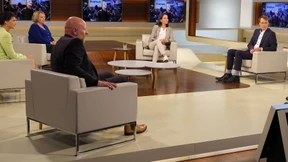 Wenn wir uns sicher fühlen, erlauben wir uns ein bisschen Wahn