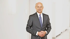 Sprudelnde Zinsgewinne der Sparkassen provozieren Kritik