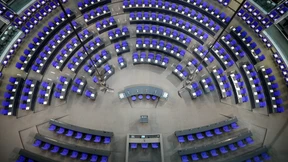 Sehen Sie die konstituierende Sitzung