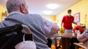 Pflegeversicherung nach Milliardendefizit „auf Kante genäht“