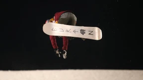 Stehtisch rollt über Skipiste und verletzt Snowboarder