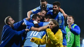 Des Pokals Glanz und Astoria