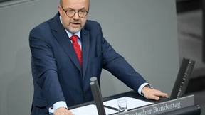 Ein SPD-Verteidigungspolitiker sieht rot