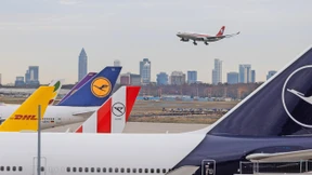 Finanzplatz und Flughafen unter Druck