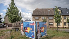 „Niemand hilft uns mehr als die Altparteien“