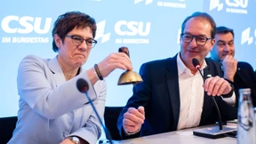 Wieder ein Stück Entmachtung Merkels