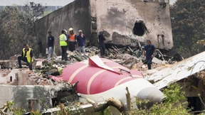 Fielen beide Triebwerke kurz nach dem Abheben aus?