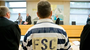 Waffen für Honeckers Gäste