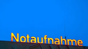 Kündigungen frustrierter Ärzte belasten Gewinn