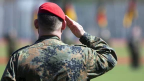 Alles hört auf mein Kommando!