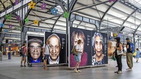 Holocaust-Gedenken unter Bahnpendlern