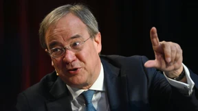 Laschet für Auskunftspflicht in allen Betrieben