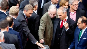 AfD fehlt überdurchschnittlich oft