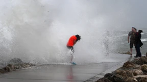 Tropensturm Isaias erreicht Amerika